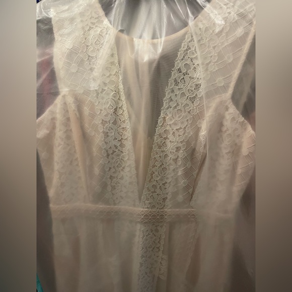 BCBG Lace White Dress - Picture 2 of 7